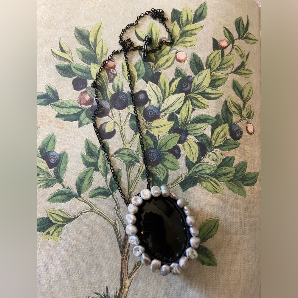 Jacki Holland - Black Tourmaline With Grey Keishi Pearls